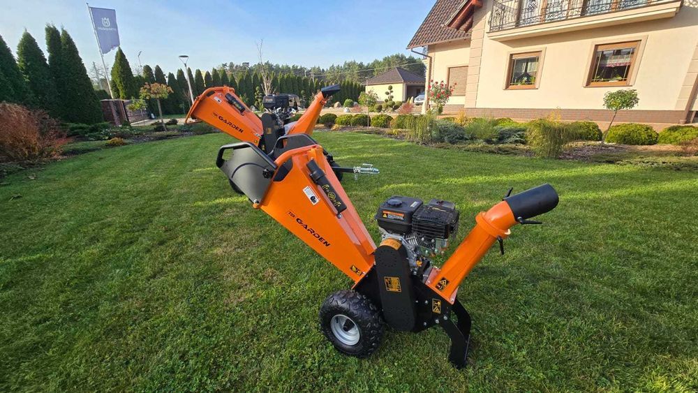 Rębak spalinowy rozdrabniacz do gałęzi łuparka TB Garden GS650