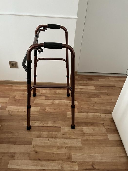 Balkonik składany lekki z kołami