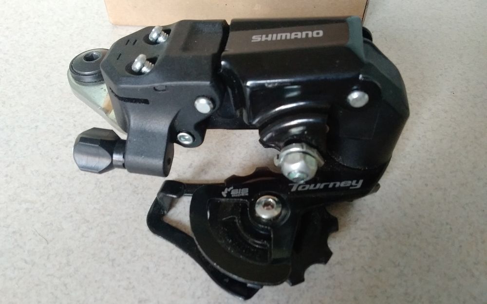 Задняя перекидка SHIMANO    RD-TY200-SS-D. В