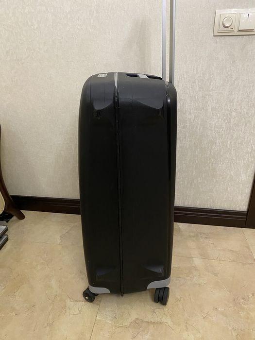 Чемодан Samsonite S'CURE Black 75см