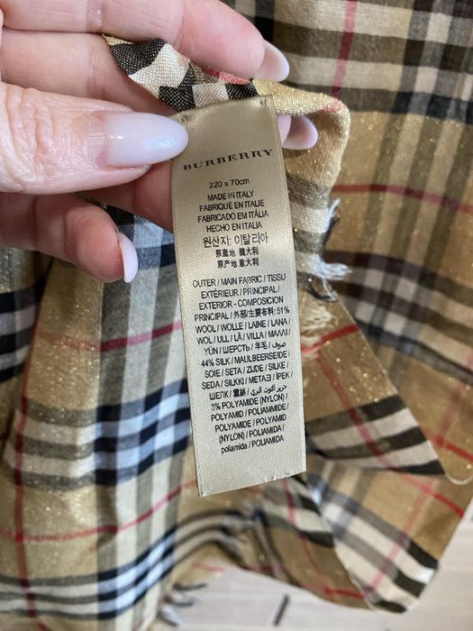 Burberry.Шарф-палантин.