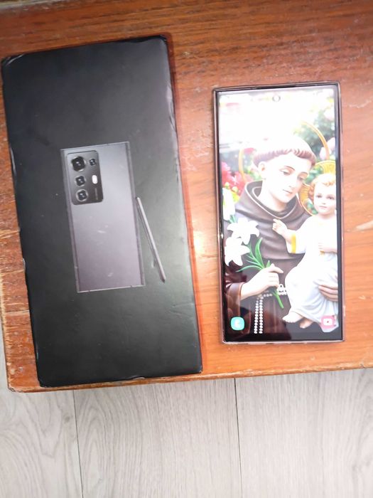 Smartphone Android 14 NOVO!