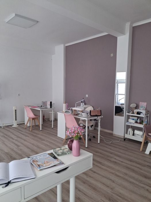 Alugo espaço de estética novo à estreia em Massamá