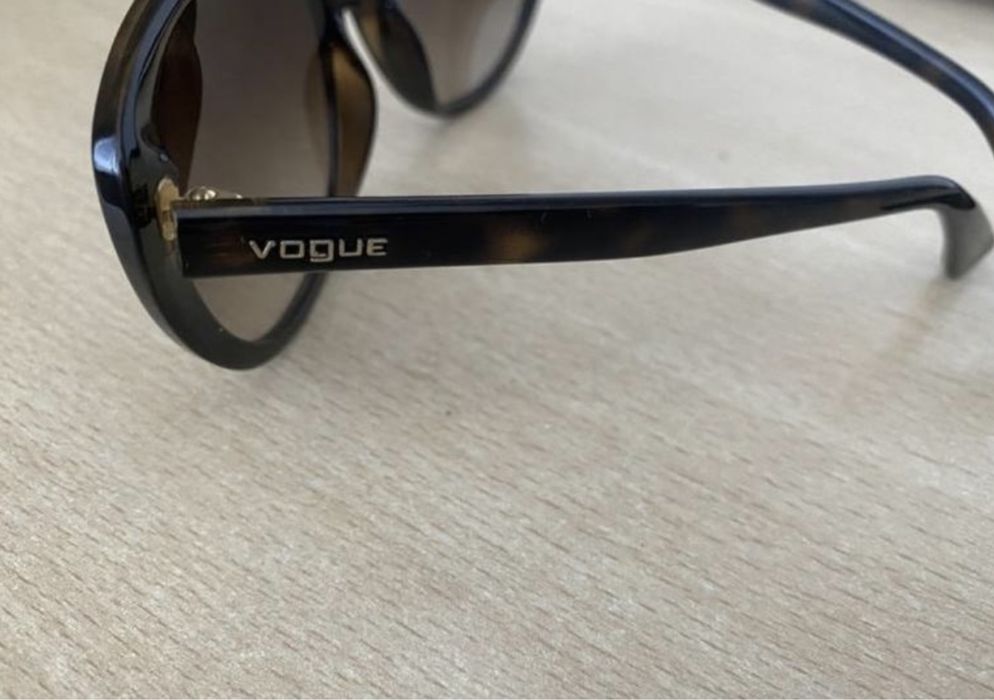 Окуляри Mango, Vogue