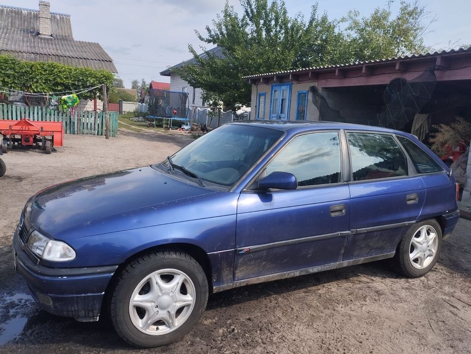 продам opel astra