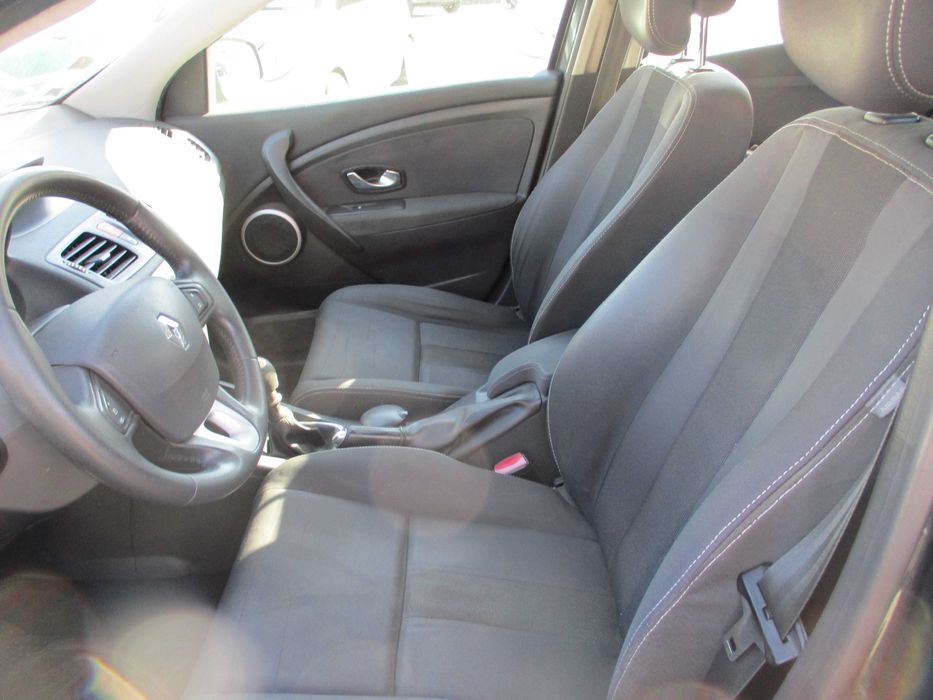 RENAULT MEGANE 1.5 DCI COM GARANTIA + REVISAO