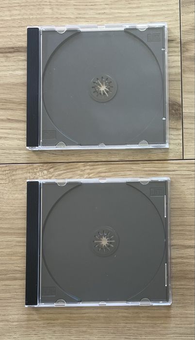 Caixas de cd’s normais