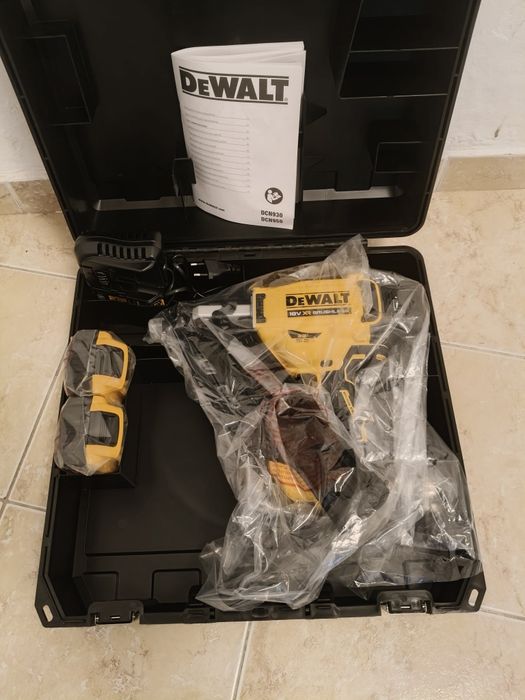 DeWalt Pregadora MADEIRA NOVA