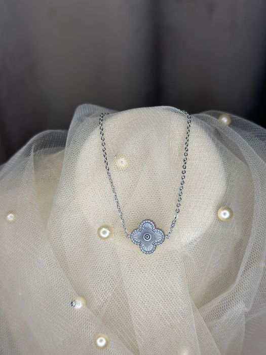 Стильна біжутерія | Нові прикраси за доступною ціною