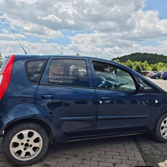 mitsubishi colt 2006