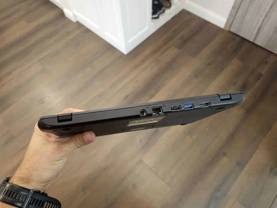 Laptop Acer ES1-131 N3050/8GB/128/Win8 7 albo 10