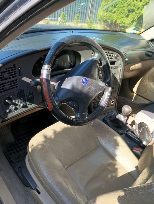 Saab 95 2.2 diesel cały na części
