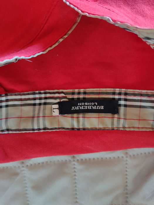 Футболка Burberry для дівчинки S- M