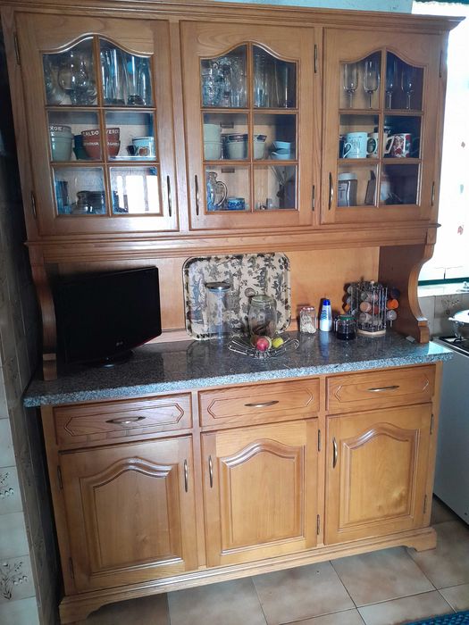 Vendo armario de cozinha em muito bom estado