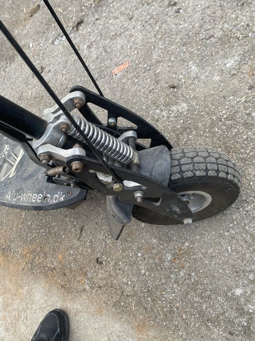 Продам електро самокат