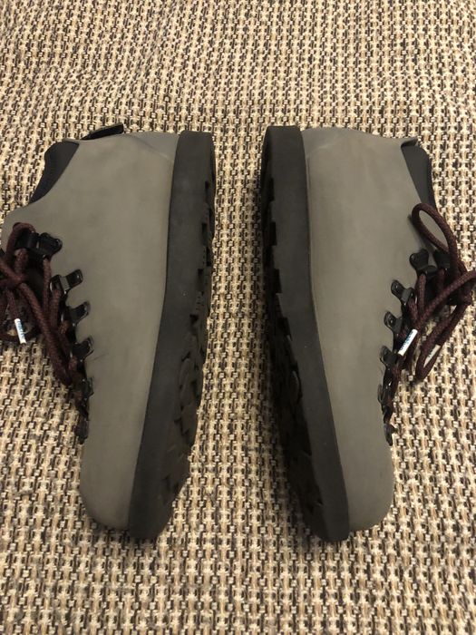 Черевики    native Англія