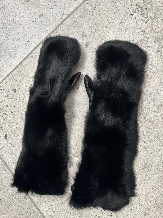 Rękawiczki damskie skórzane Moncler