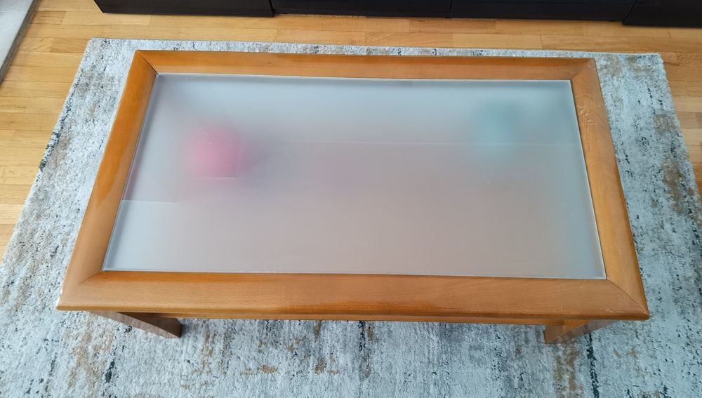 Mesa de Centro em Cerejeira