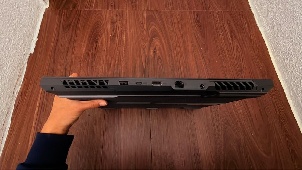 Portatil gamer Asus rog strix