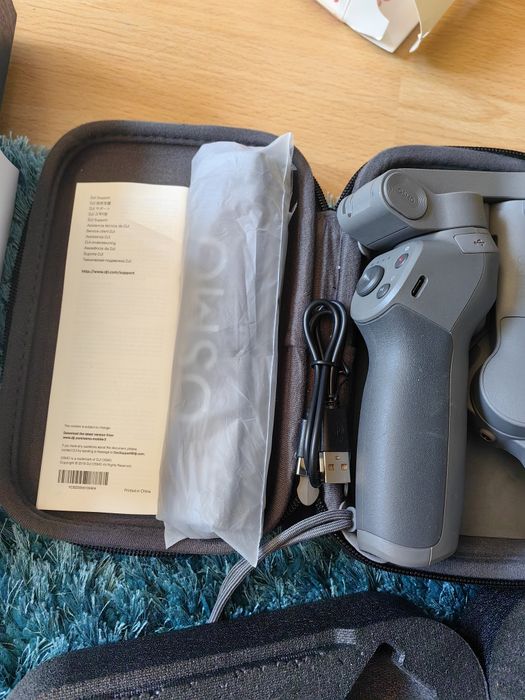 Osmo mobile 3 model OF100 gimbal