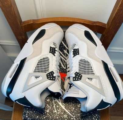 Jordan 4 Retro Military Black r.38