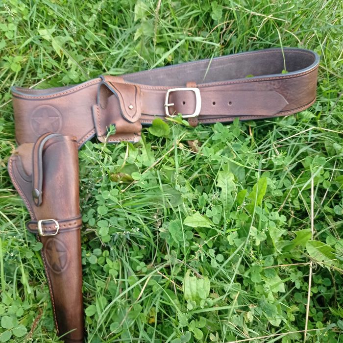 pas kowbojski na naboje i z kaburą producent !!!