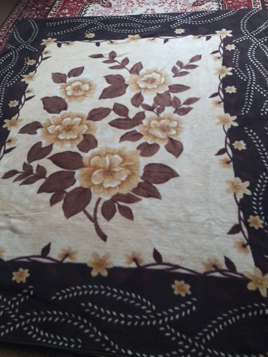 Плед,одіяло, покривало