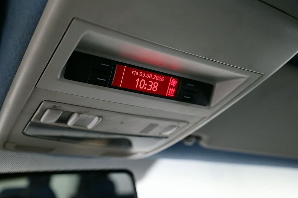 VW Multivan , Повнопривідна VW Caravelle 2014, 2.0 дизель, мех. БЛОКУВАННЯ МОСТУ !