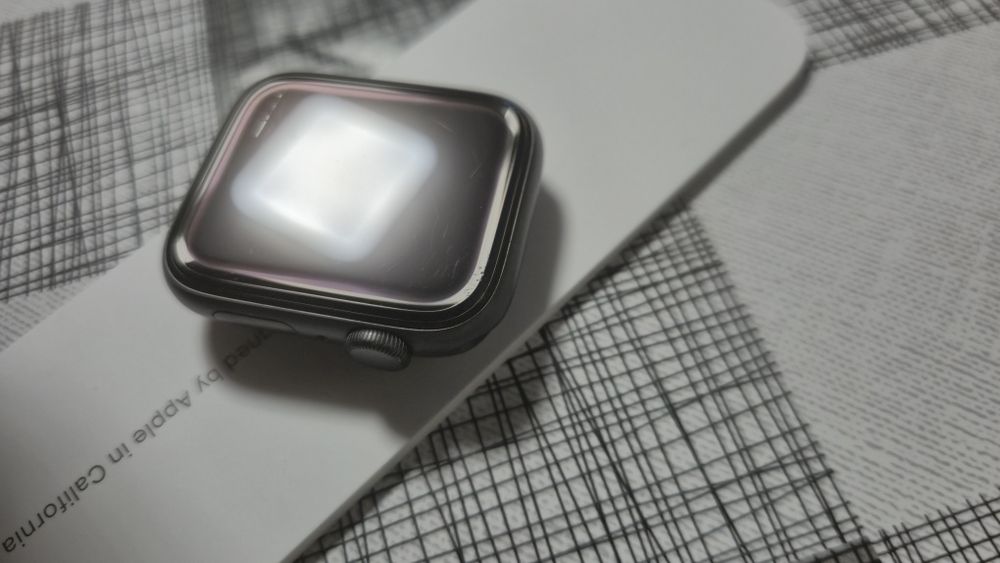 Apple watch se 44