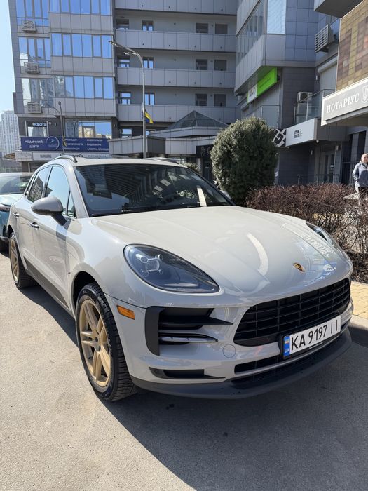 Porshe macan 2019