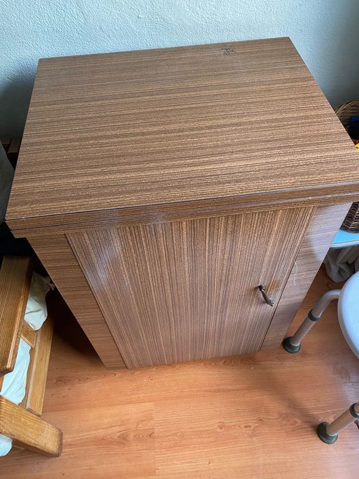 Máquina costura Oliva