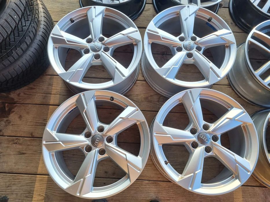 AUDI 4K0 A6,C7,C8,A4 B9,B8,Q5 alufelgi 8JX18 ET39 5X112 bdb stan