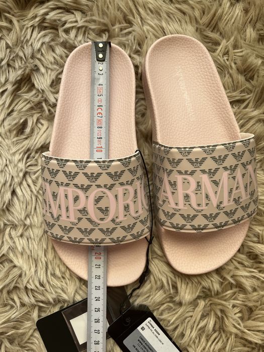 Emporio Armani klapki logowane monogram slipper pvc all over logo r 36