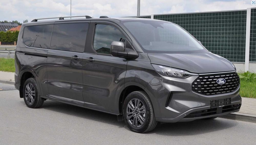 Wynajem busów busa BUS 8 osobowy Ford Turneo Custom