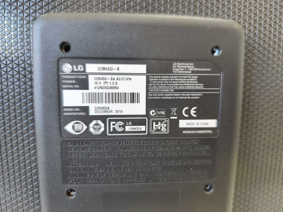Monitor LG 22M45D
