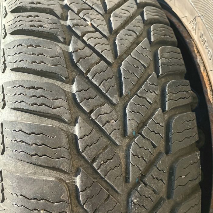 Opony zimowe Kelly Winter ST + felgi stalowe 14” – 4 szt.