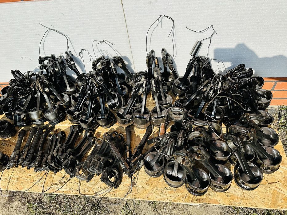 Поршень шатун Mercedes 124 202 210 ом 601 602 603 604 605 606 612