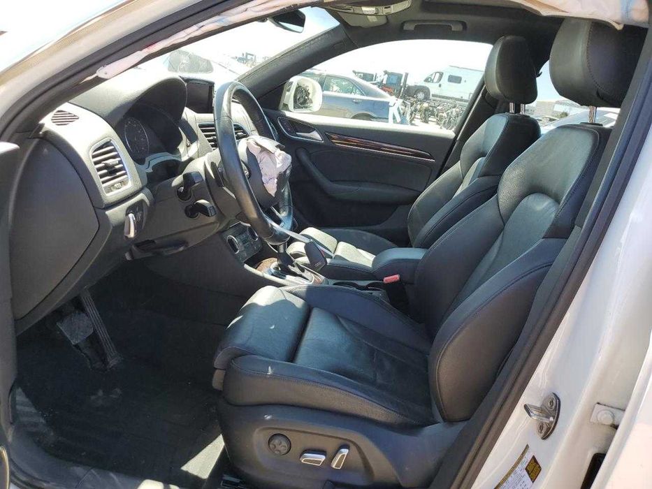 2016 AUDI Q3 Prestige авто розмитнене та знаходиться в Києві