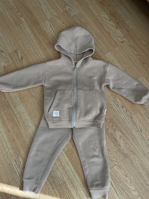 Дитясий спортивний костюм