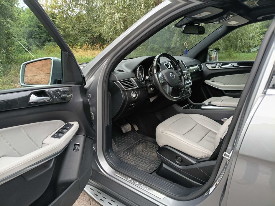 Mercedes-Benz GL450 4matic