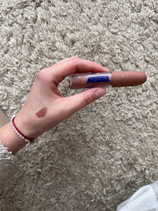 Лот косметики з плойкою гофре , набір