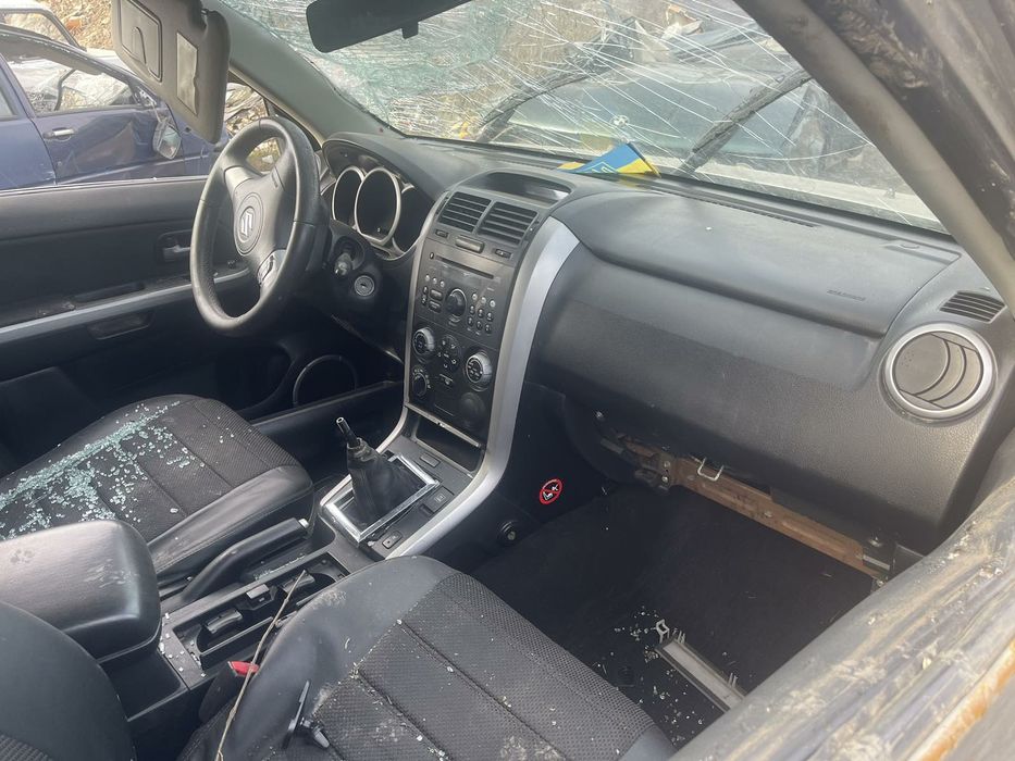 Разборка Suzuki Grand Vitara 2