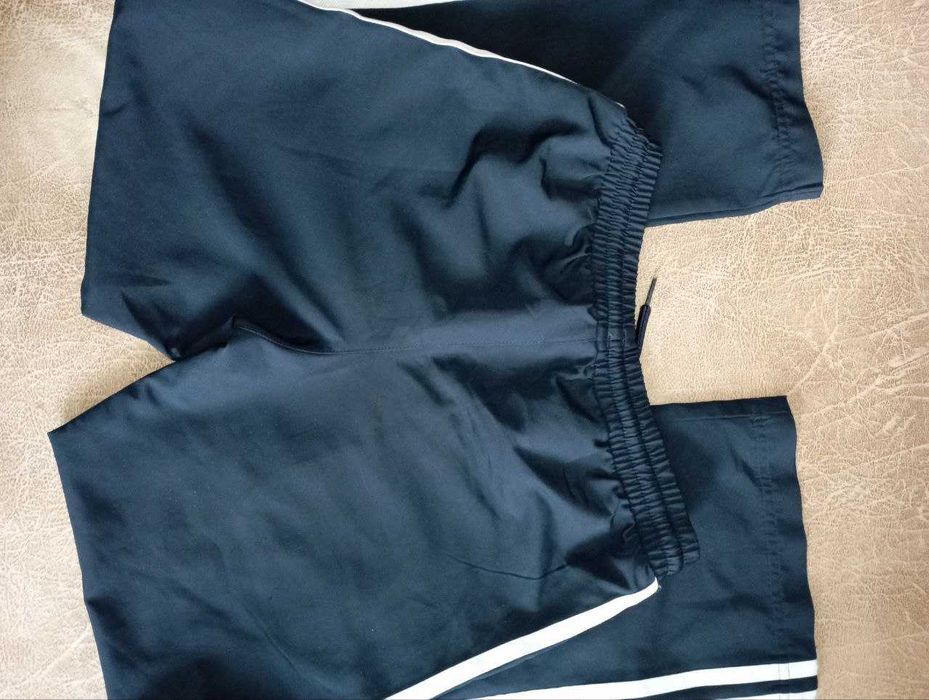 Спортивні штани Adidas ,9-10 р./140