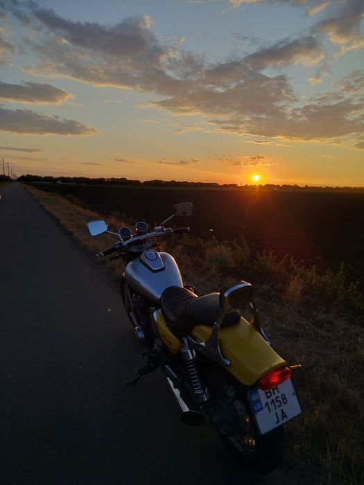 Кавасаки 400 куб.  1 900 $ Обмен на Авто,Спорт,Крос!