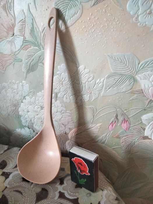 Гвоздь и ножницы кондитерский и др кухонные принадлежности