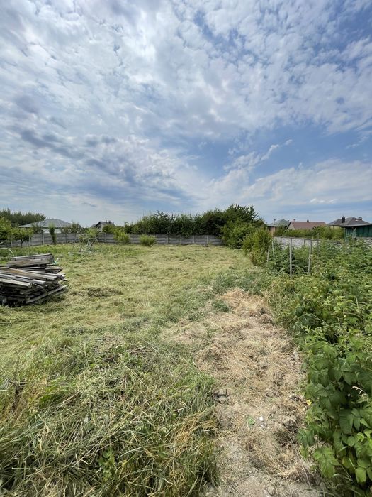 Покос трави/Косіння трави/Порізка Дерев / Виріз дерев