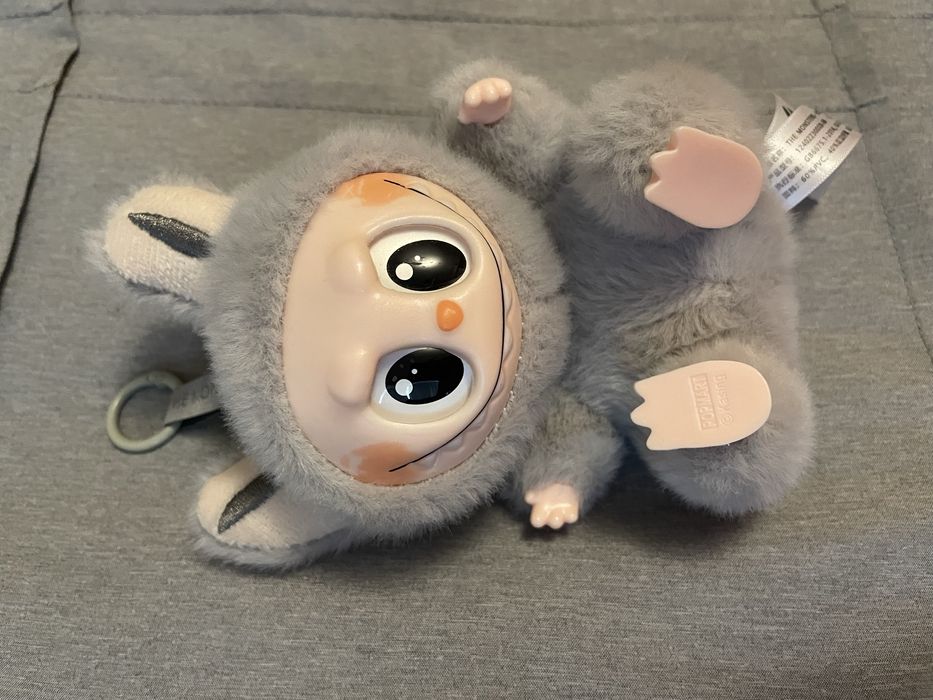 Іграшка лабубу. новий