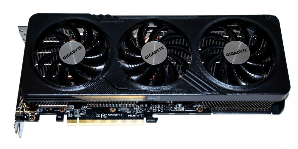 AMD Radeon RX 7600 XT Gigabyte 16GB 128bit HDMI DP