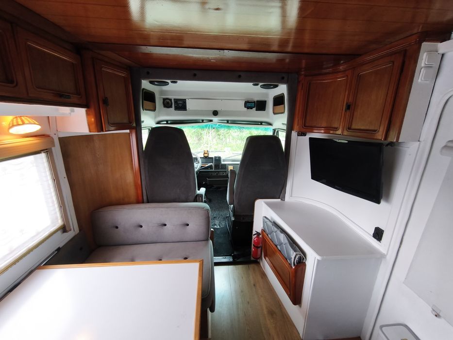 Autocaravana Fiat Ducato 2.5 6 lugares de livrete