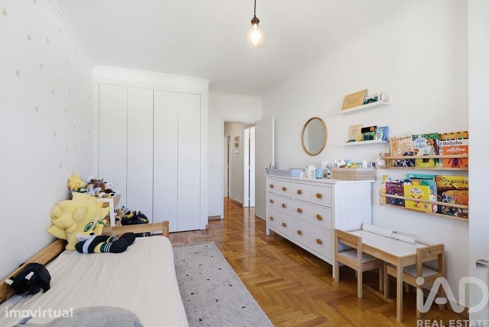 Apartamento T2 em Queluz e Belas de 107 m2